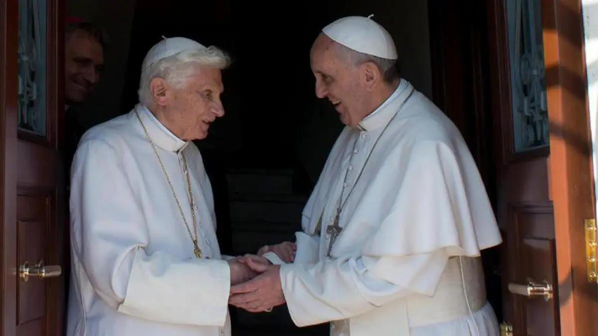 Benedicto XVI y Francisco, en El Vaticano
