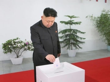 Todos los electores de la circunscripci&oacute;n votaron a favor de Kim Jong-un