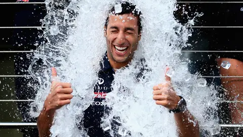 'Ice Bucket Challenge' de Ricciardo 'Ice Bucket Challenge' de Ricciardo
