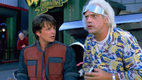 McFly y Doc en 'Regreso al futuro II' McFly y Doc en 'Regreso al futuro II'