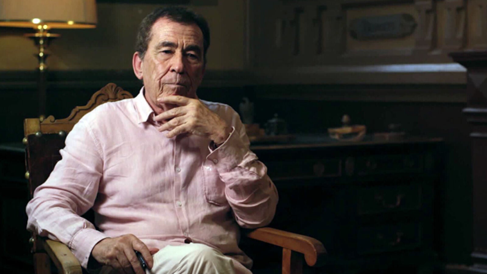 Sánchez Dragó graba su propia muerte