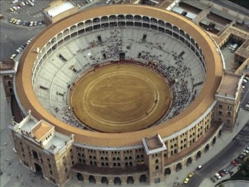 Vista a&eacute;rea de la plaza de toros de las Ventas