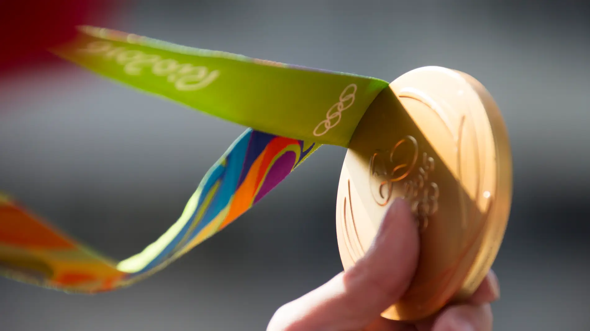 Medalla de oro entregada en los Juegos Olímpicos de Río