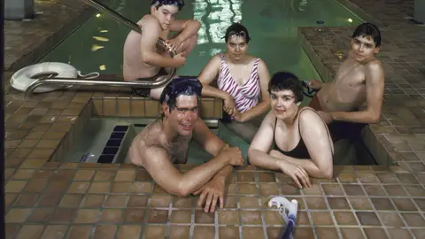 Con su familia. Dos de sus hijos son escritores (Joe Hill y Owen King) y también su mujer, Tabitha. Con su familia. Dos de sus hijos son escritores (Joe Hill y Owen King) y también su mujer, Tabitha.