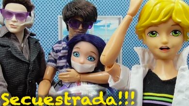 Los influencers de los niños de 6 años hablan con el culo