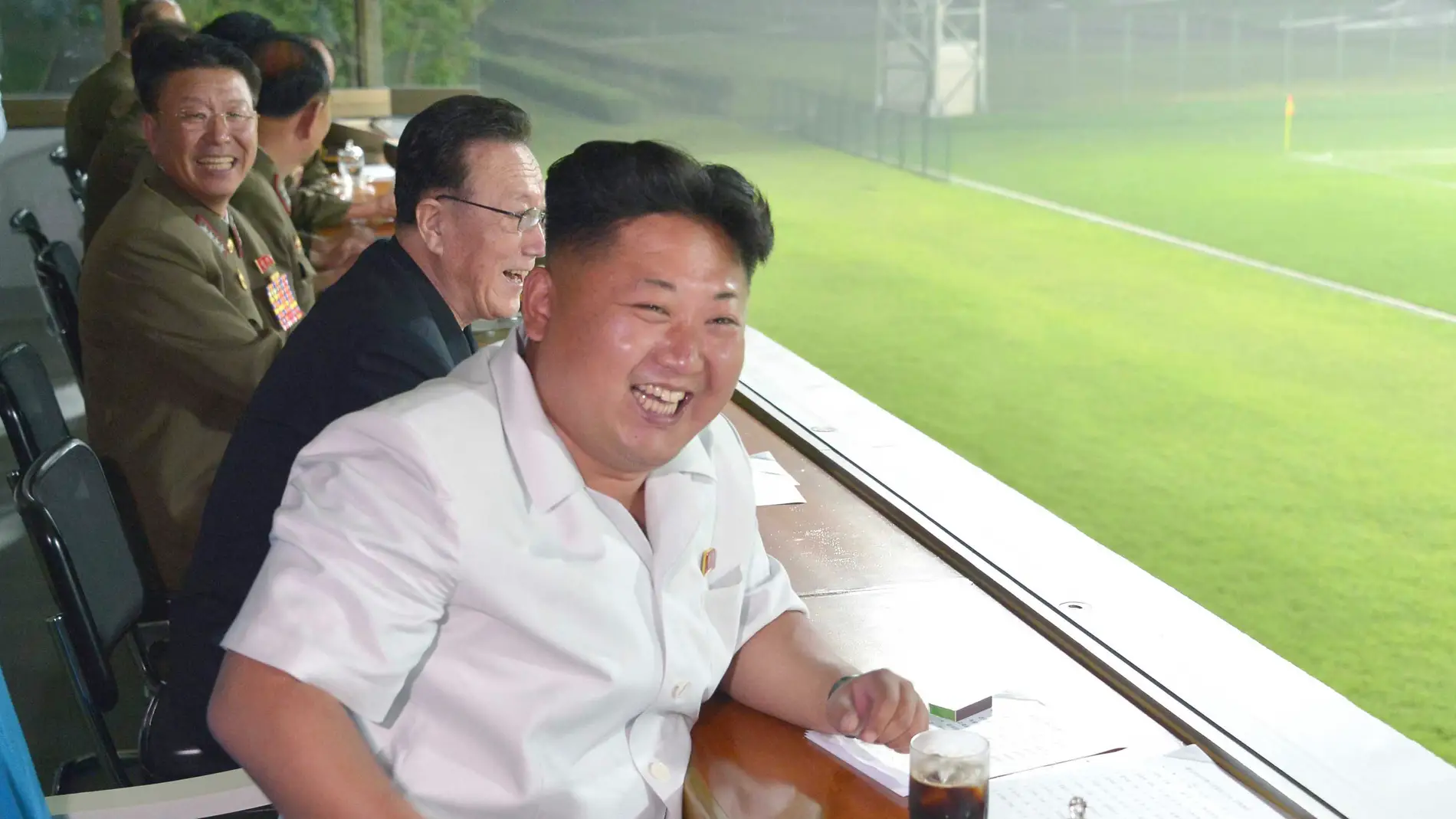 Kim Jong-un presencia un partido de fútbol