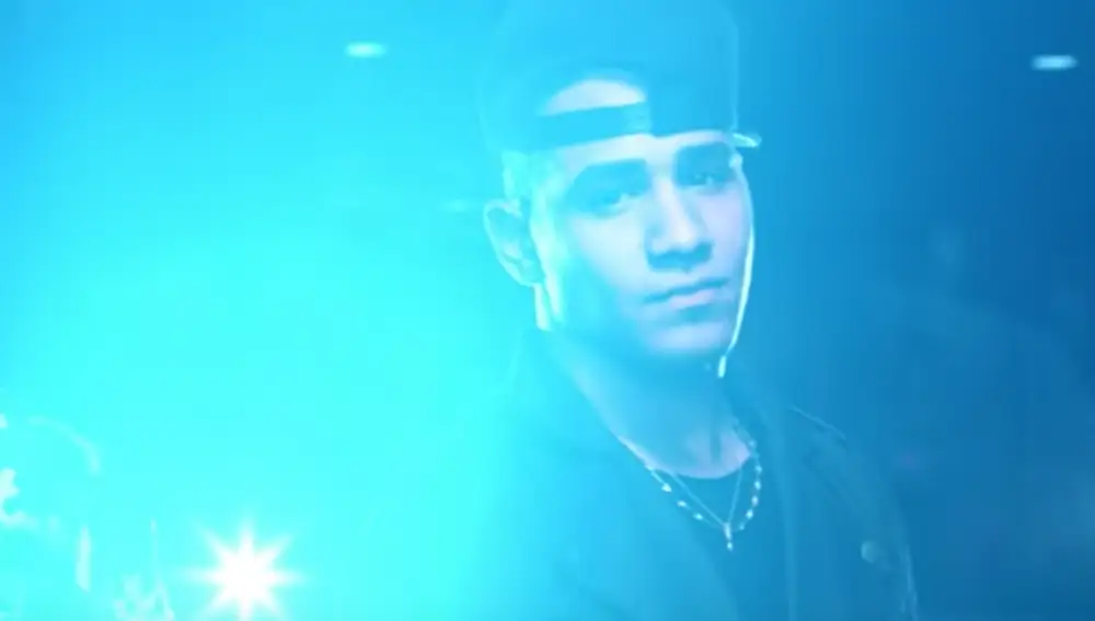 CNCO, Reggaetón Lento (Bailemos)