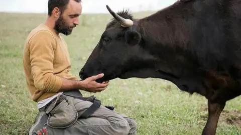 Edu con un toro Edu con un toro