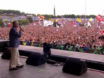 Jeremy Corbyn a punto de hablar en el Festival de Glanstonbury. 
