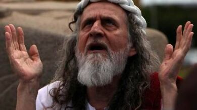 Estos hombres creen ser los mesías del siglo XXI