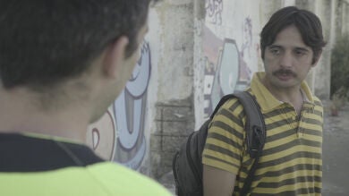 Buster nos enseña como vender una mochila mal