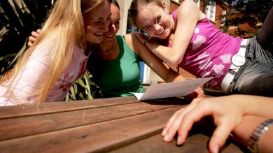 Tú no eres como las demás, que son unas putas, unas interesadas, unas manipuladoras