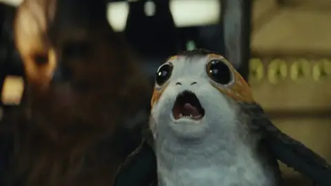 Fotograma de Episodio VIII Fotograma de Episodio VIII