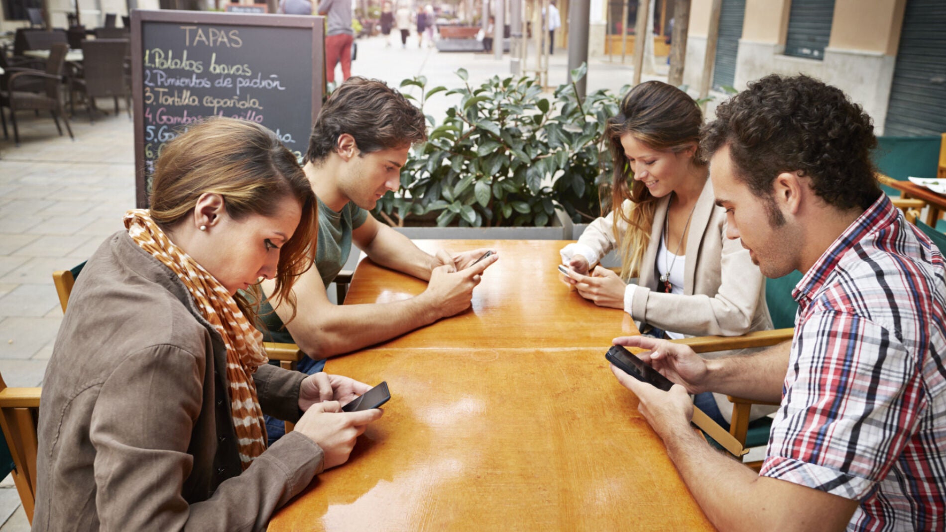 o-RESTAURANT-PHONE-facebook.jpg