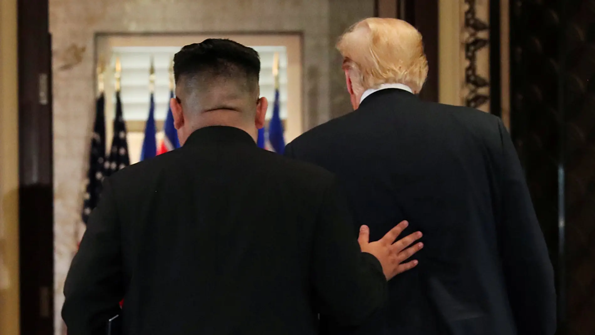 Kim Jong-un junto a Donald Trump