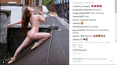 Bailan desnudos en los tejados para difundir un importante mensaje 