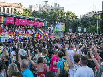 Asistentes a la manifestaci&oacute;n del Orgullo Gay