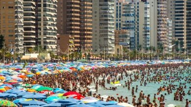 He veraneado toda mi vida en Benidorm y me da por saco que la gente diga que es una mierda