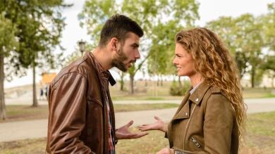 Carta abierta a las parejas que discuten delante de sus amigos