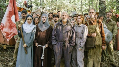 Remakes, secuelas y surrealismo albaceteño: 'Tiempo Después' es el 'Amanece, que no es poco' del siglo XXI