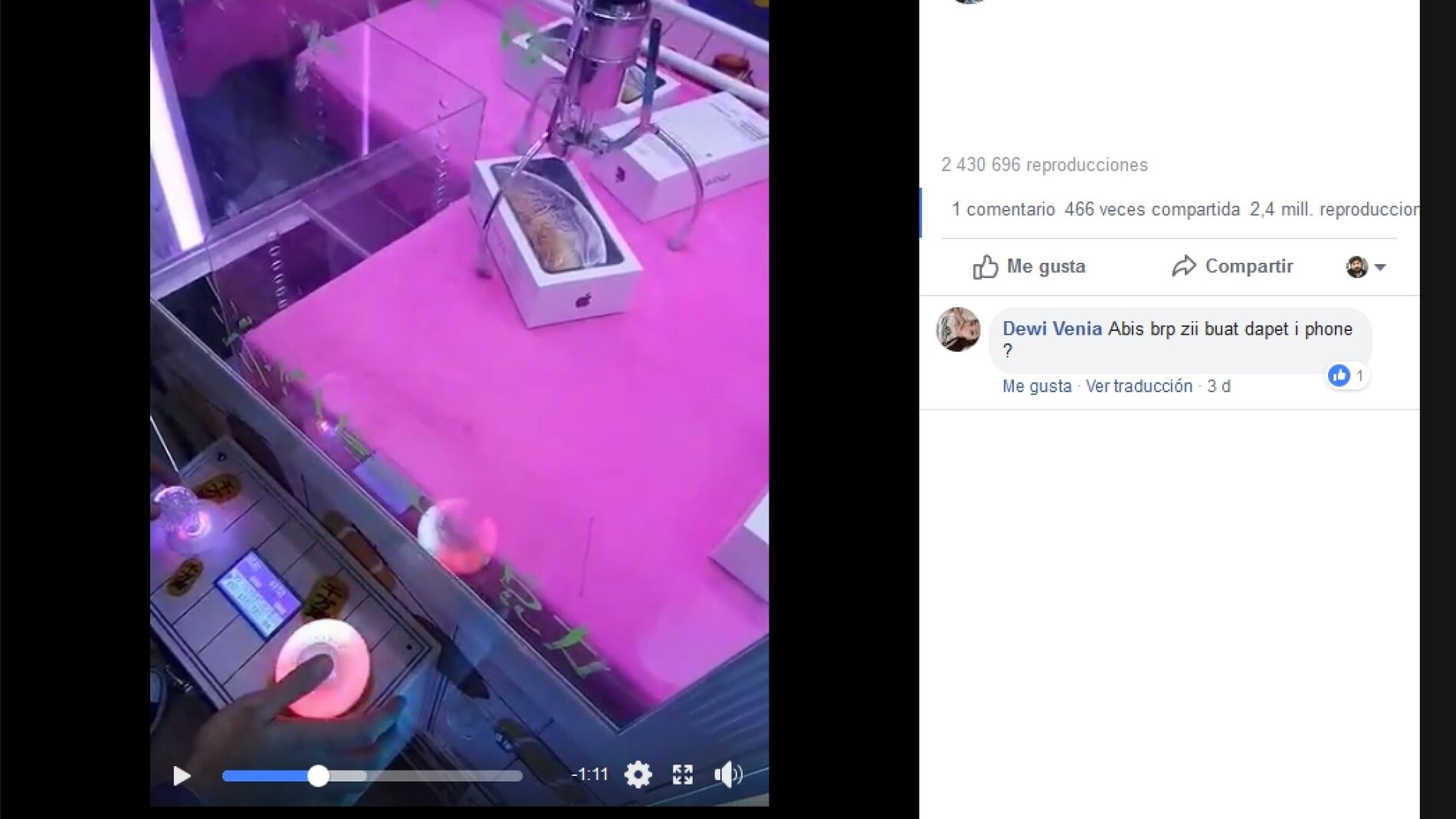 iPhone en una m&aacute;quina de gancho