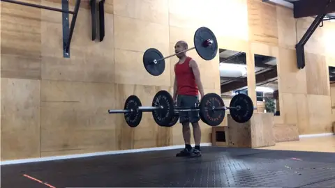 Levantando peso con la boca Levantando peso con la boca