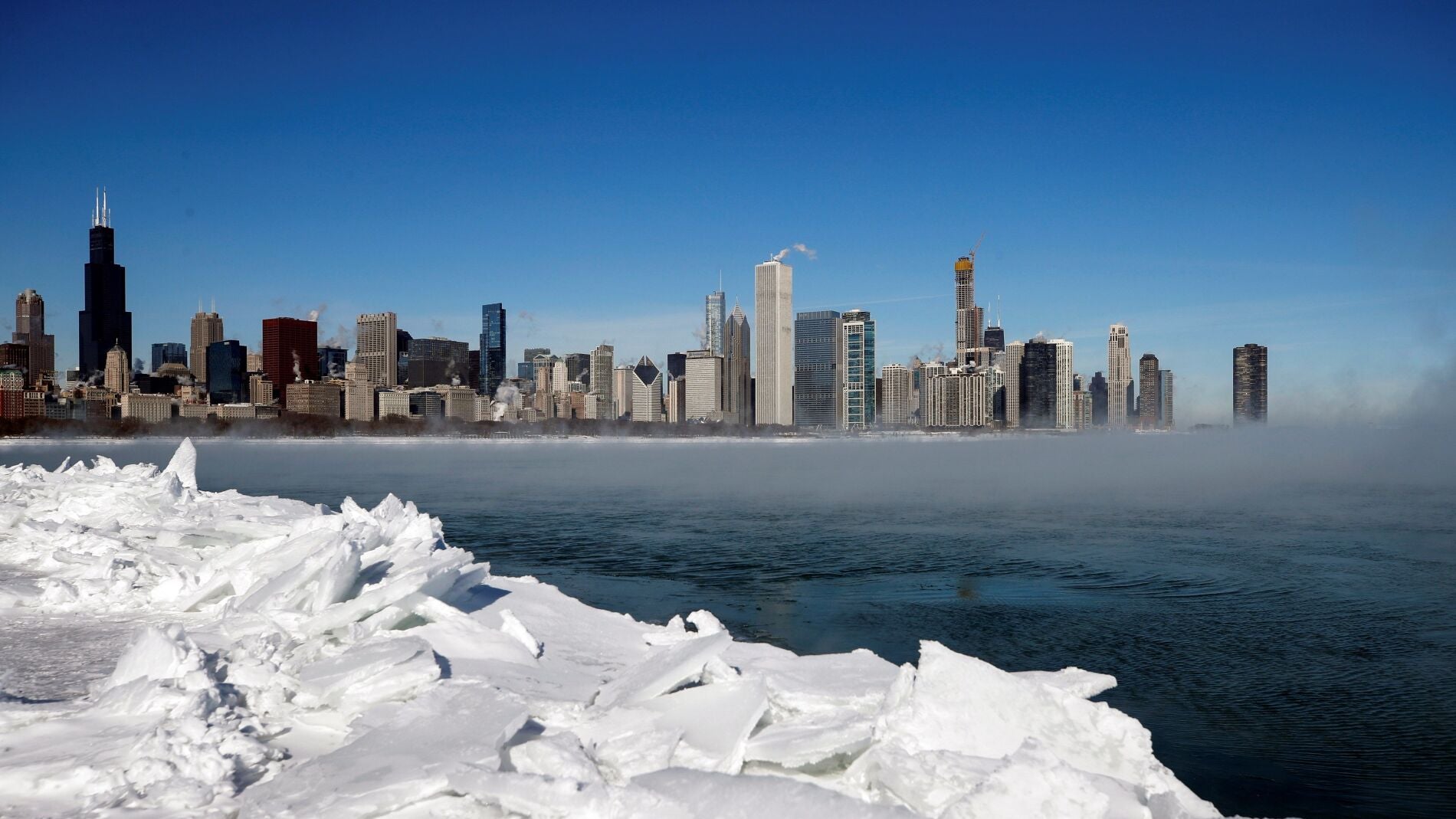 La ola de fr&iacute;o extremo en Chicago deja la ciudad congelada