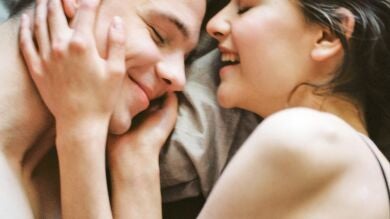 Qué casualidad que todas las mujeres se casan con el hombre que más grande la tiene
