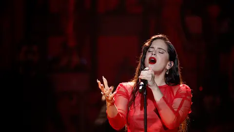 Rosalía en su actuación musical en los Goya 2019 Rosalía en su actuación musical en los Goya 2019