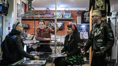 Hacerse viejo en la tribu urbana: punks y psychobillies en la brecha