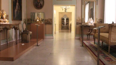 Volver al trabajo después de la jubilación: 300 voluntarios enseñan los museos gratis