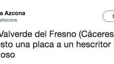 El brutal error en la placa de una calle de un escritor en Extremadura