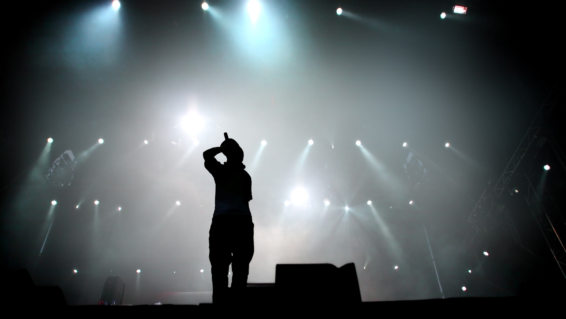 Freestyler sobre el escenario
