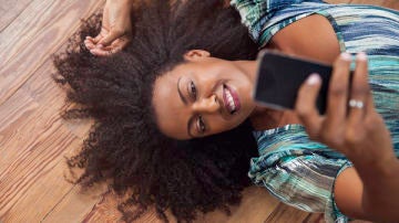 Una cuenta de Instagram muestra la cantidad de copias que hay en las fotos de las influencers