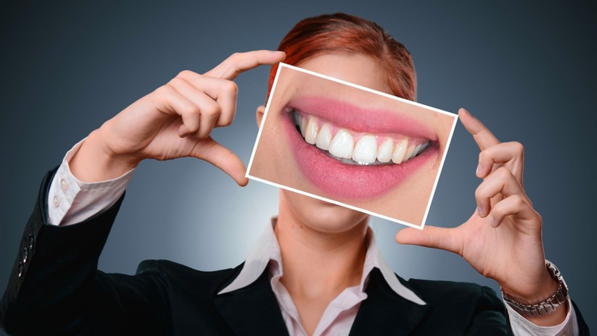 Imagen de archivo de una boca sonriendo