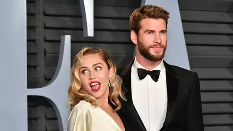 Miley Cyrus y Liam Hemsworth Miley Cyrus y Liam Hemsworth
