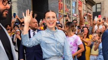 Millie Bobby Brown en la presentación su línea de maquillaje