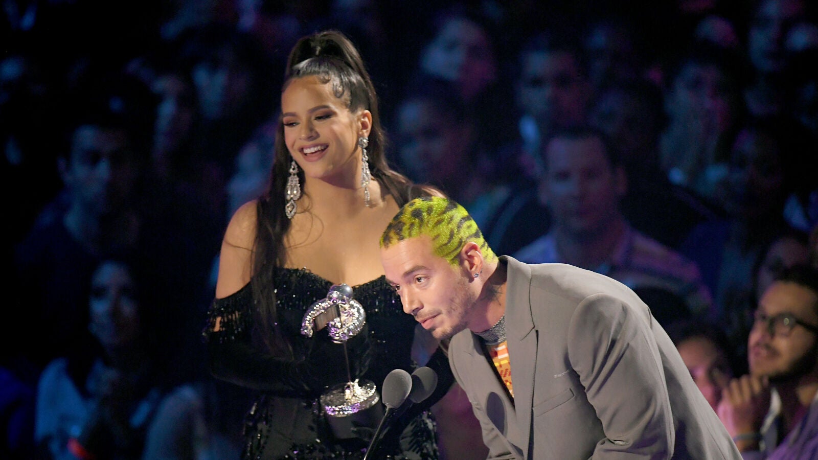 Rosalía se une a Daddy Yankee, J Balvin y Farruko en el remix de 'Relación' de Sech 