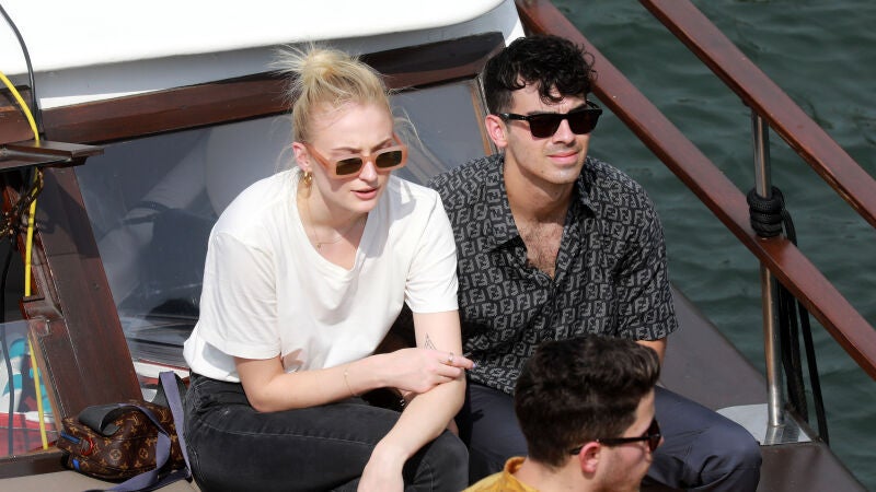 Algo nos dice que a Sophie Turner no le mola ser una #JSIS