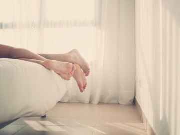 Pareja en la cama