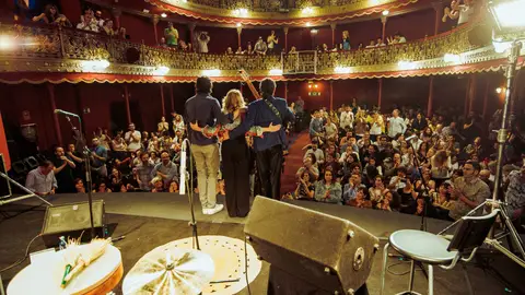 Rocío Márquez al acabar el concierto Rocío Márquez al acabar el concierto