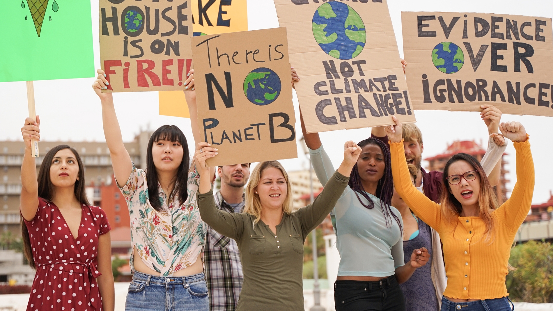 Una pequeña manifestación sobre el cambio climático