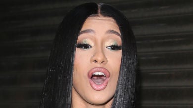 El extravagante regalo de Anitta a Cardi B por su colaboración en 'Me gusta' junto a Myke Towers