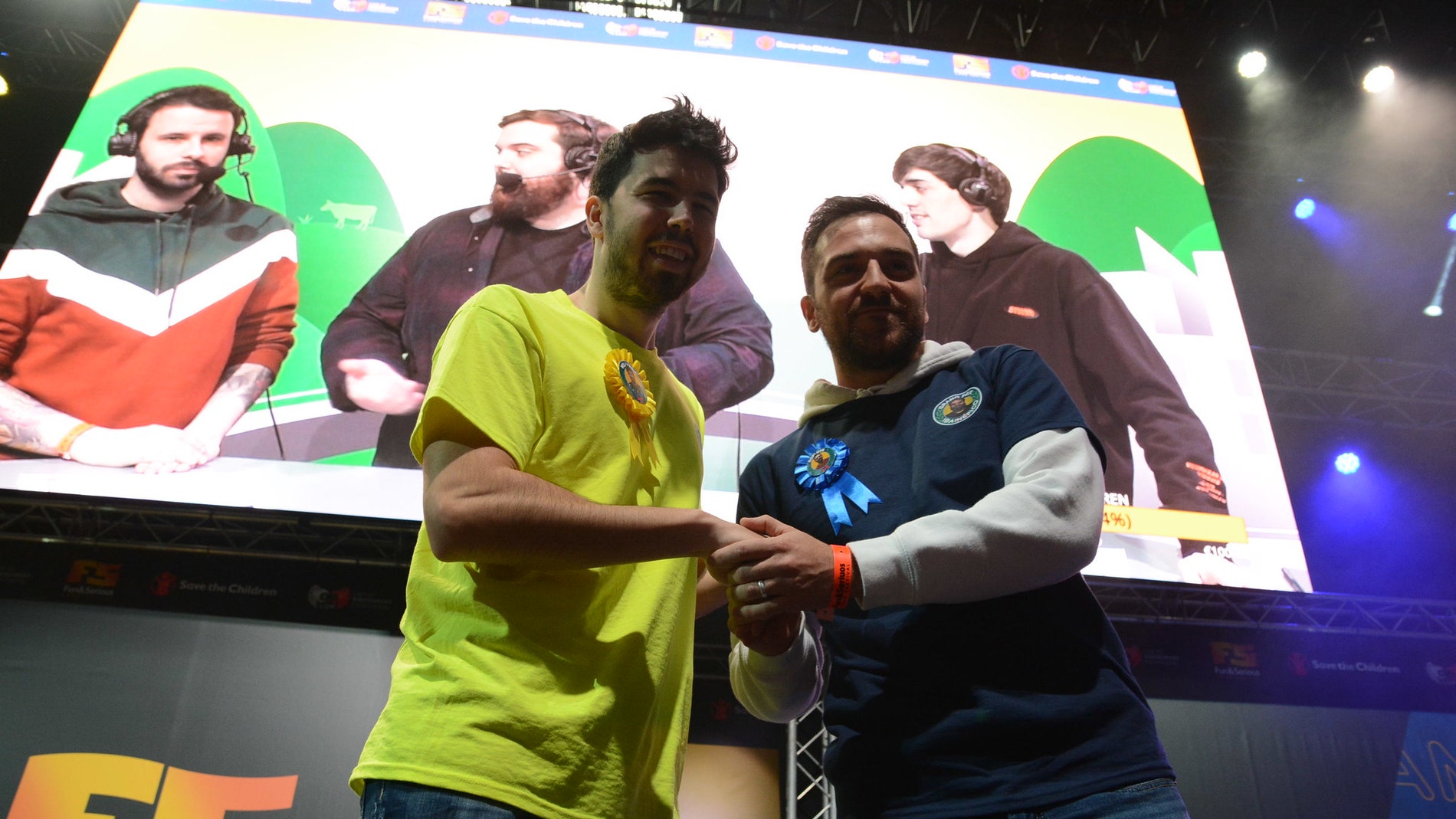 Willyrex y Ocelote en el torneo benéfico de Ibai