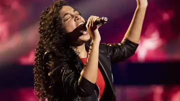 Aysha Bengoetxea canta ‘Shallow’ en la Gran Final de ‘La Voz Kids’