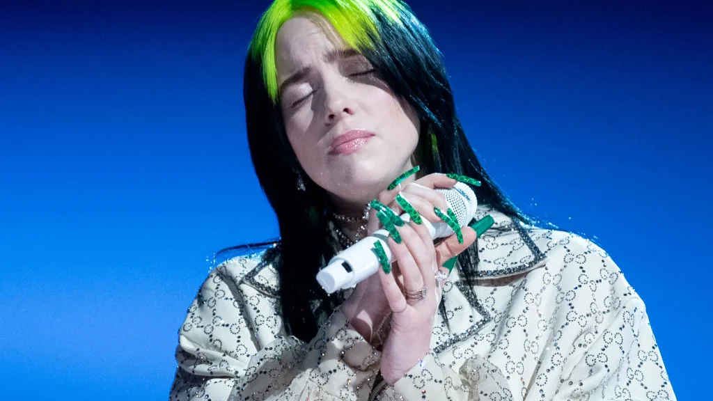 Billie Eilish en una de sus &uacute;ltimas actuaciones