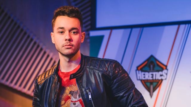 TheGrefg, youtuber y empresario