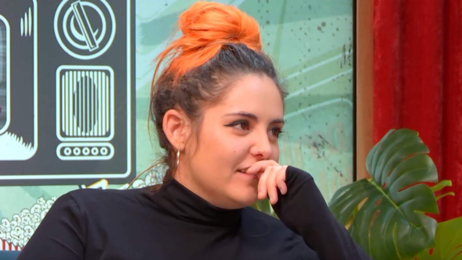 Andrea Compton rescata el lado oscuro de su adolescencia con su amor por Robert Pattinson y Crepúsculo