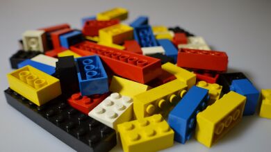 ¿Por qué pisar una pieza de LEGO duele tanto?
