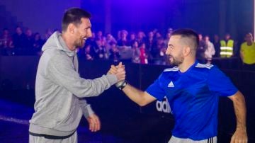 Lionel Messi y Papi Gavi, en un acto promocional